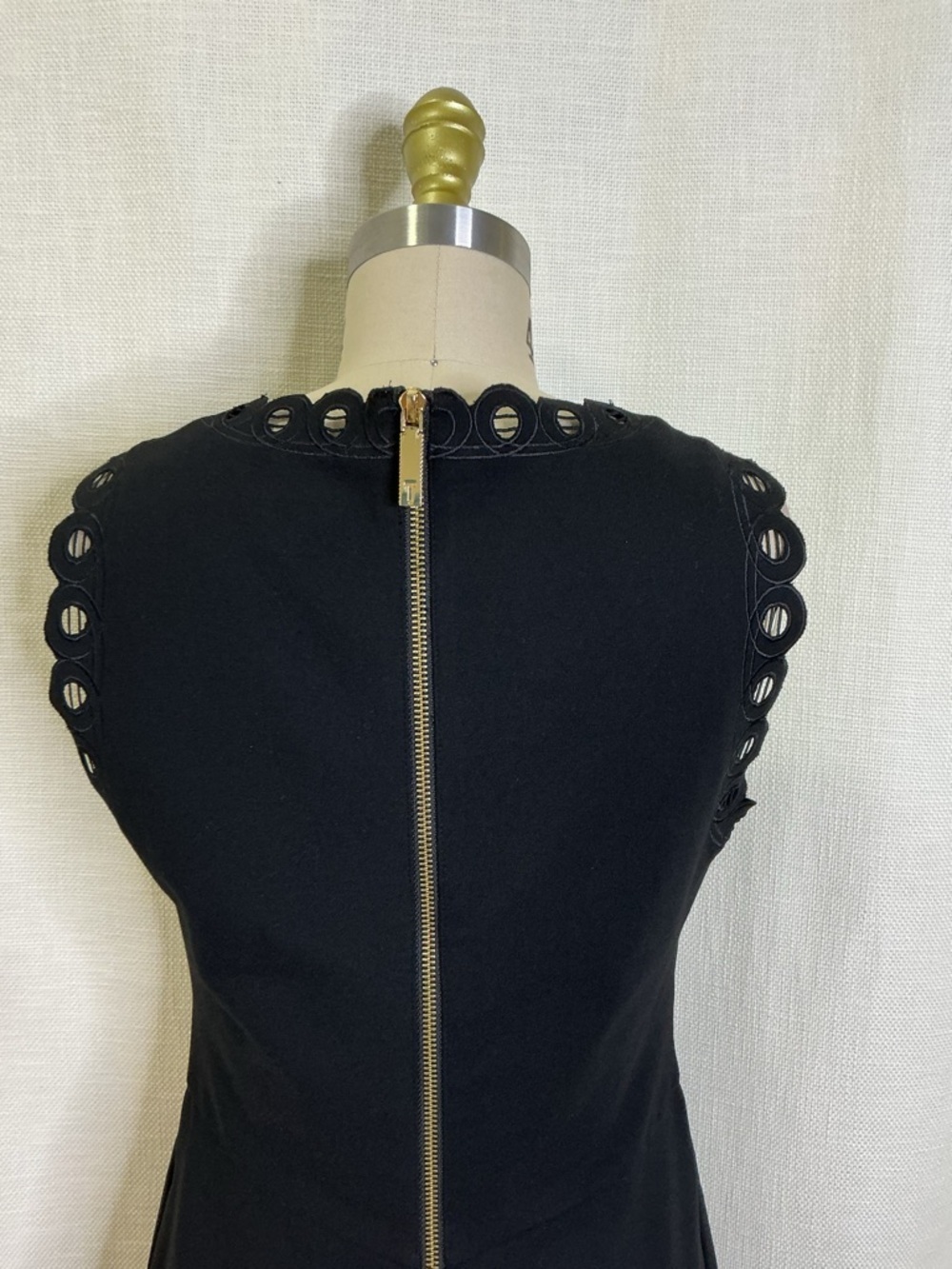 Ted Baker Black Lace Fit Flare Dress Size 3 Elegant Cocktail Party Mini Chic - Picture 7 of 10